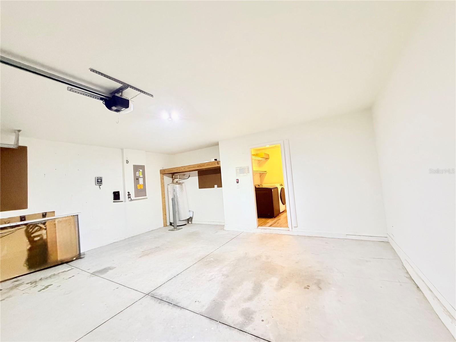 ASHLEY PINES - Residential Lease