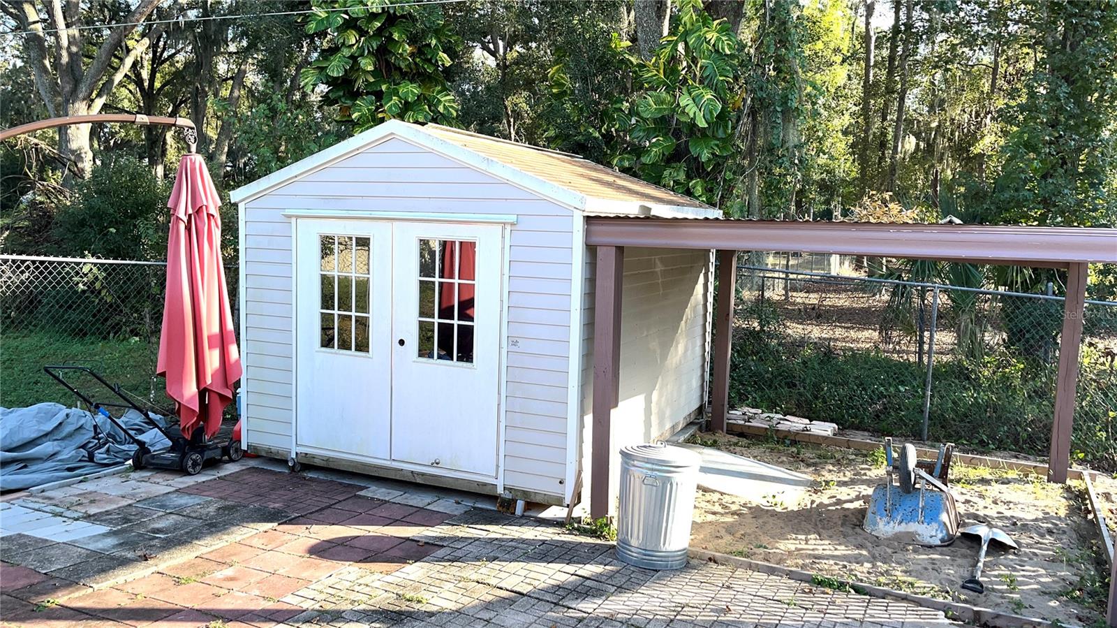 FOX LAKES - Residential Lease