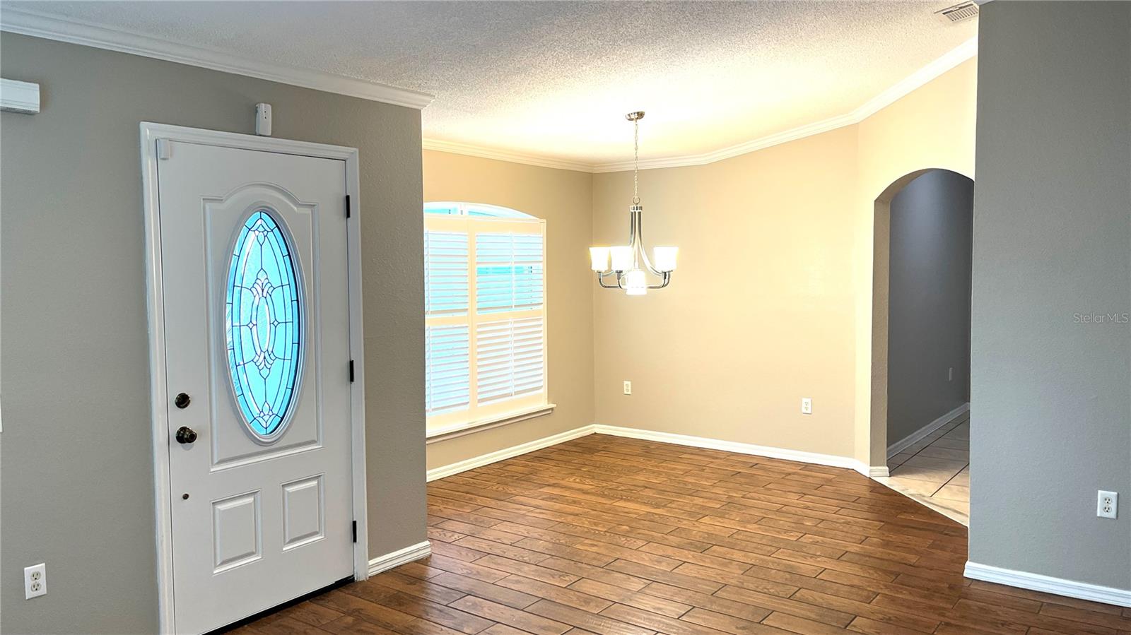 FOX LAKES - Residential Lease