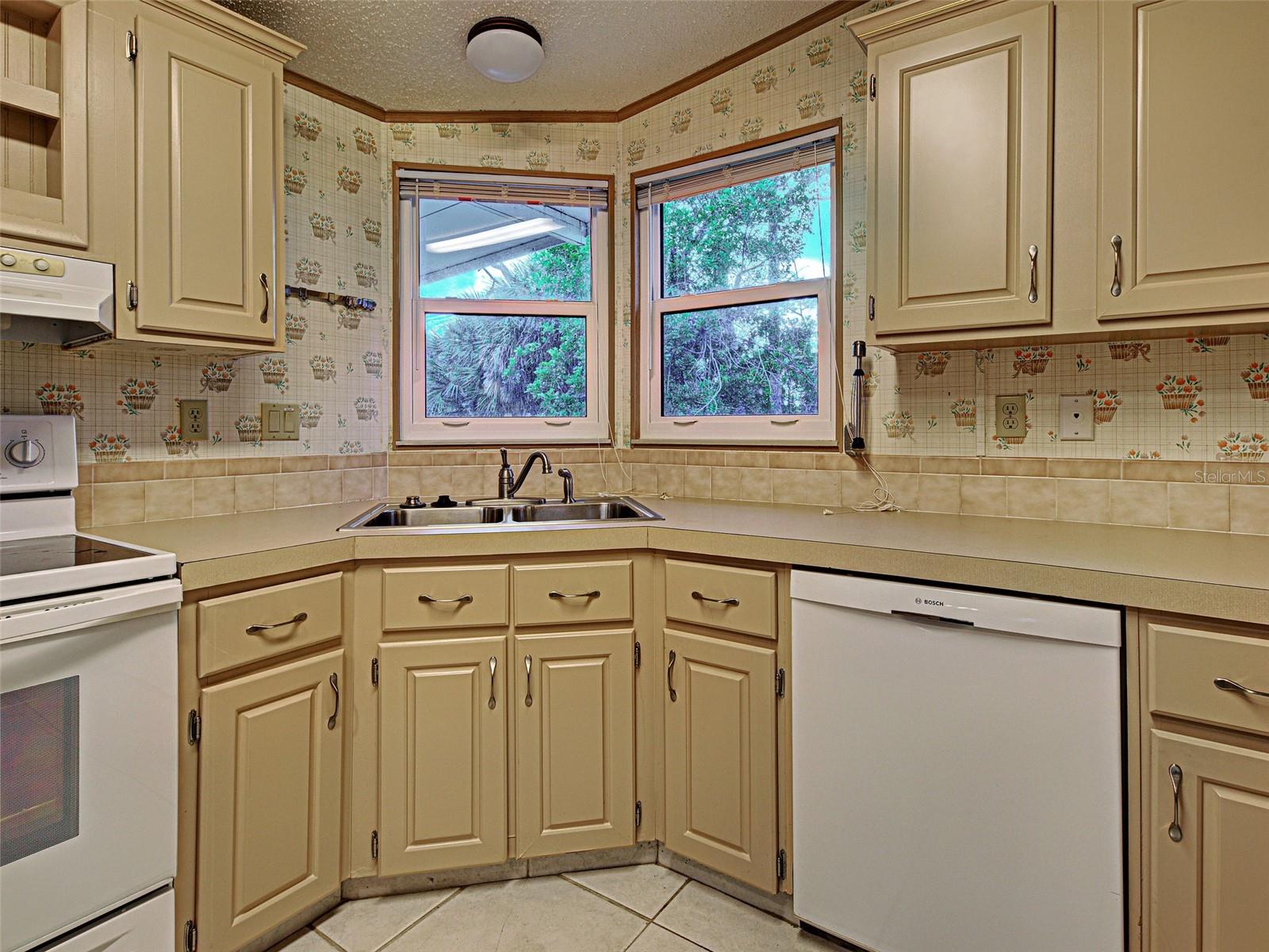 RIVERWALK MHP CO-OP - Residential