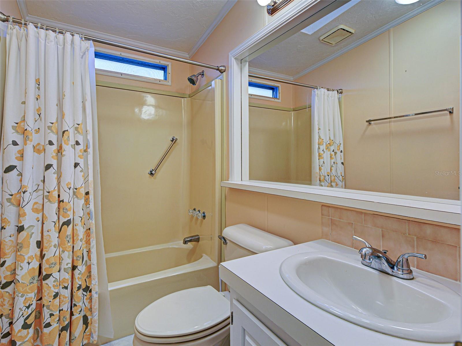 RIVERWALK MHP CO-OP - Residential