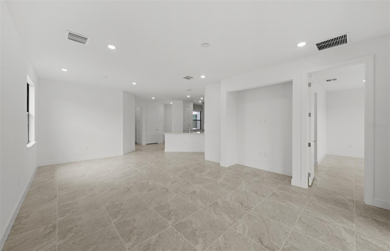 4632; DEL WEBB CATALINA AT LAKEWOOD RANCH - Residential