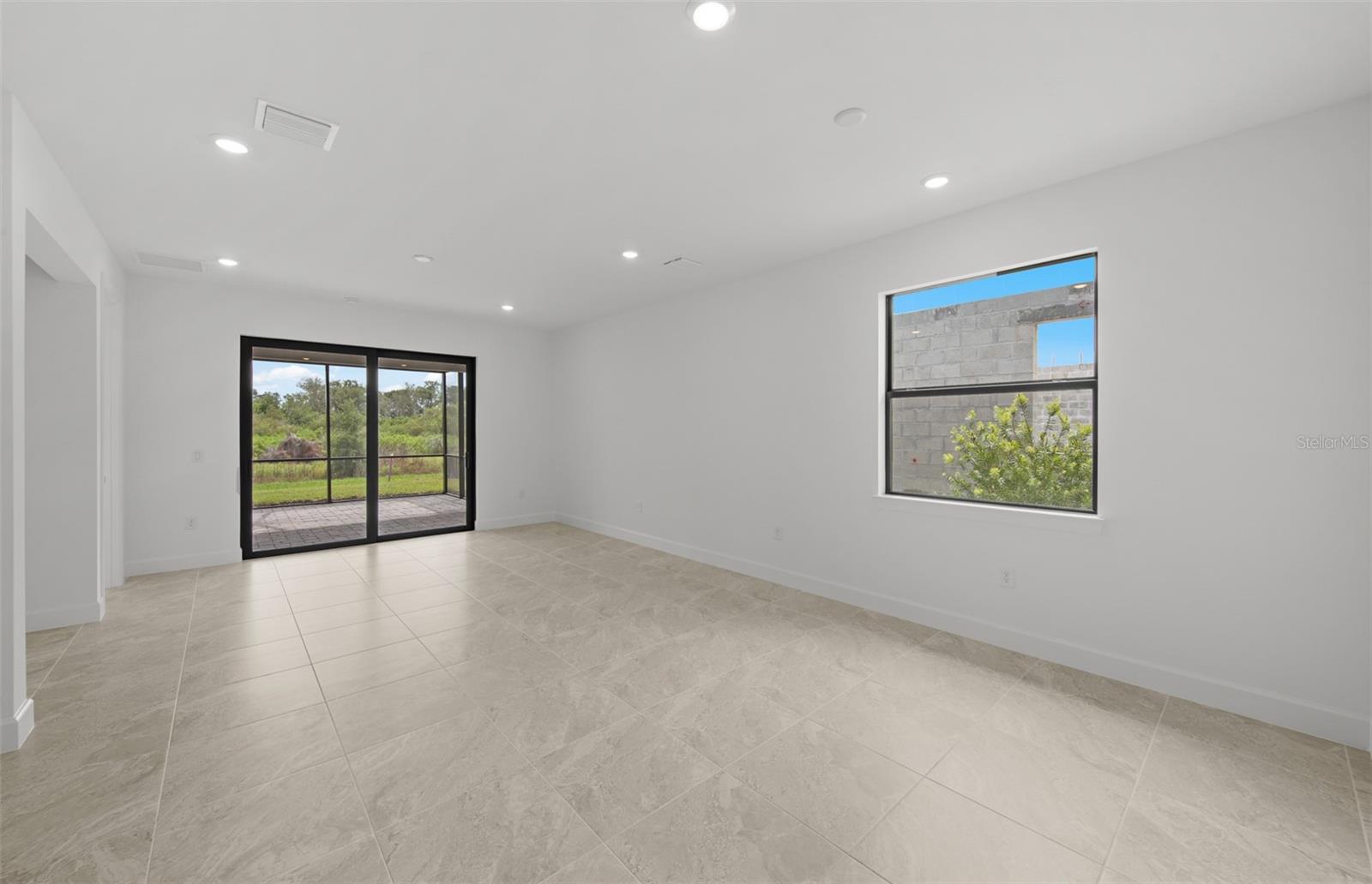 4632; DEL WEBB CATALINA AT LAKEWOOD RANCH - Residential