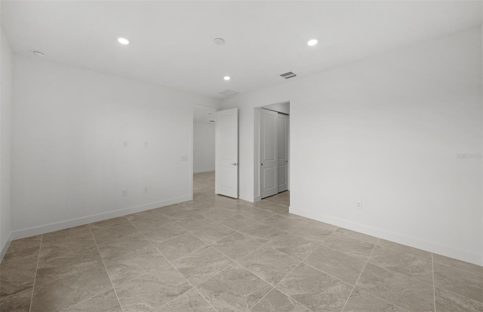 4632; DEL WEBB CATALINA AT LAKEWOOD RANCH - Residential