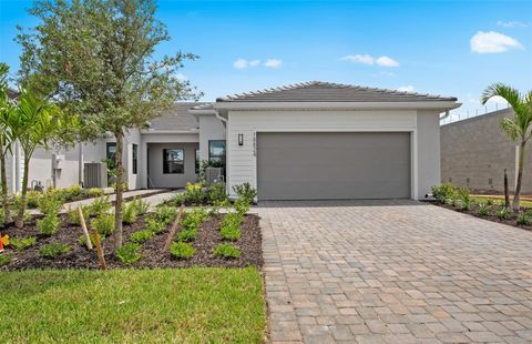 18824 INDIAN ROCK PLACE LAKEWOOD RANCH FL 34211