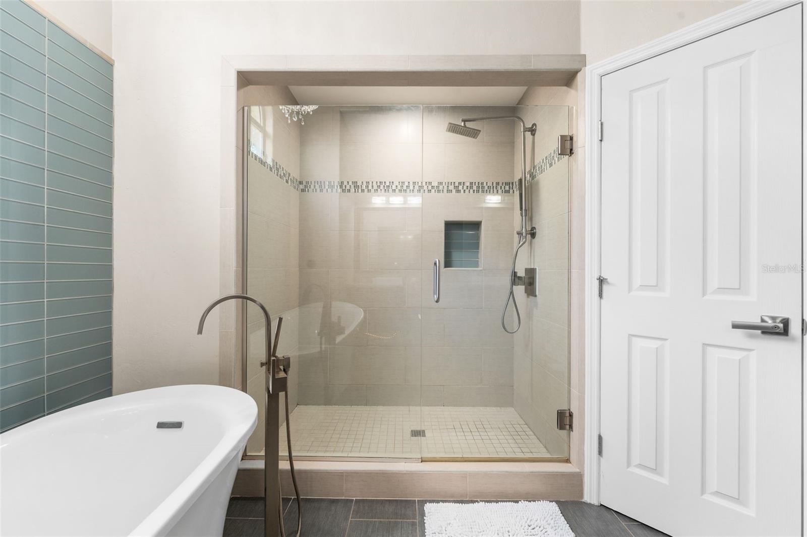 HAILE PLANTATION UNIT 9 PH III - Residential