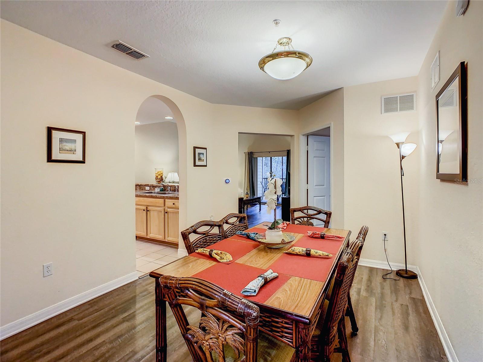 CARIBE COVE CONDO PH 2 - Residential