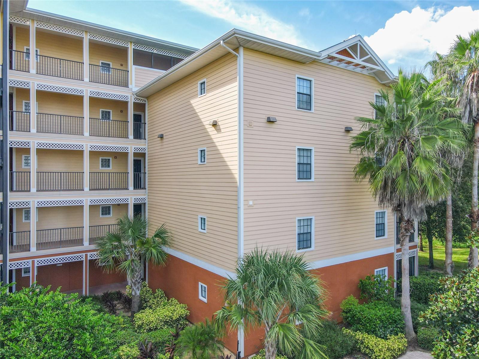 CARIBE COVE CONDO PH 2 - Residential