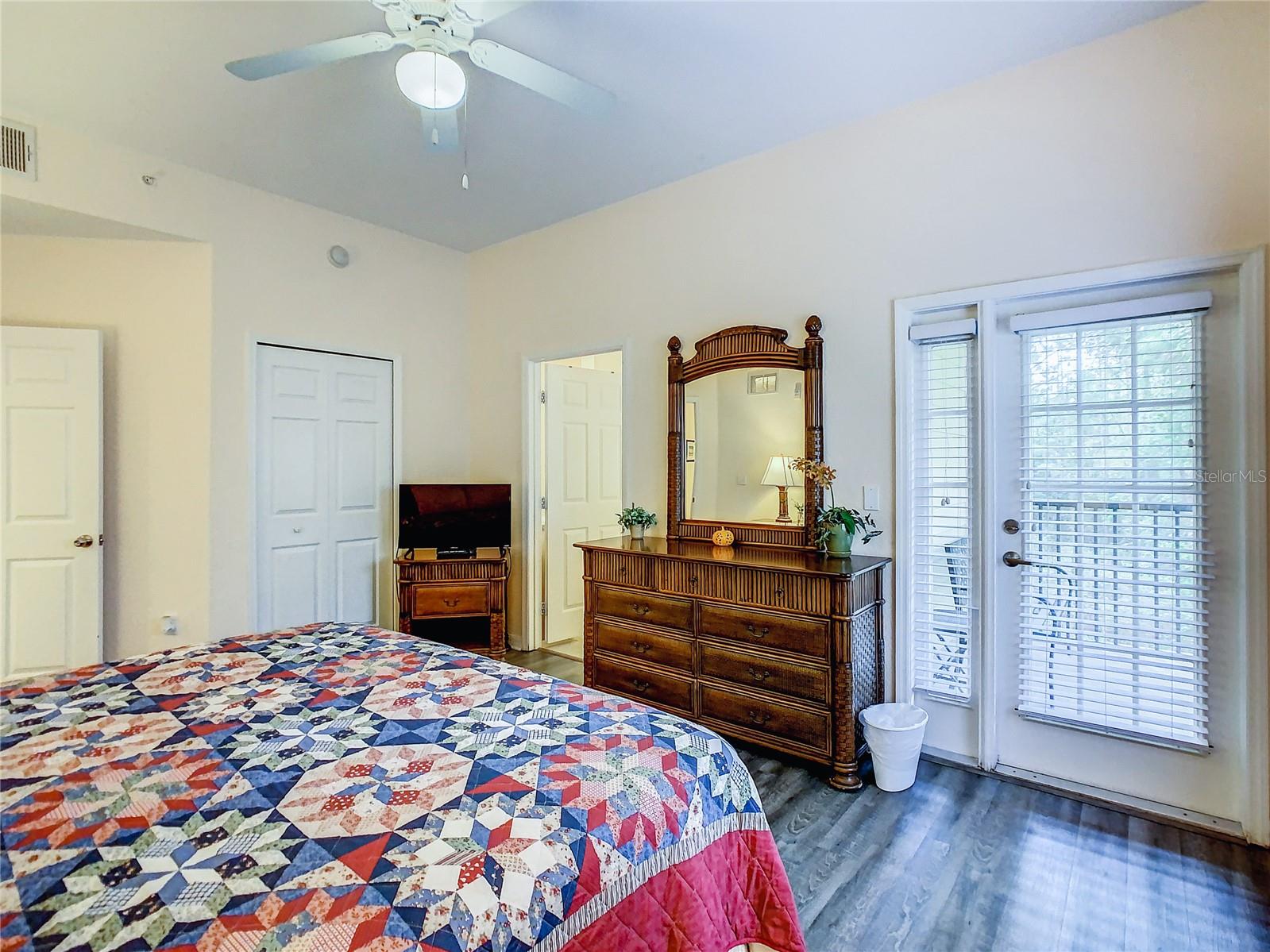 CARIBE COVE CONDO PH 2 - Residential