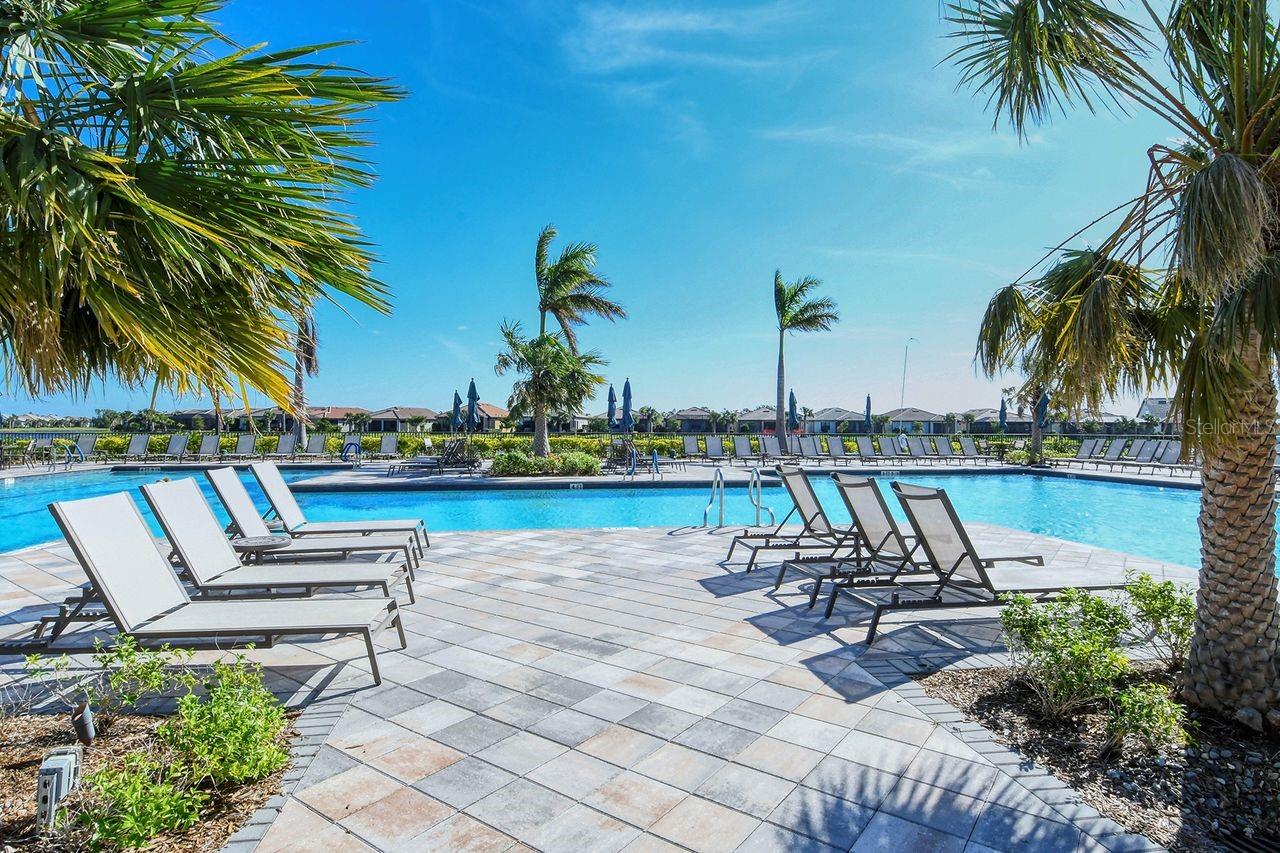 ISLANDWALK AT WEST VILLAGES - Residential