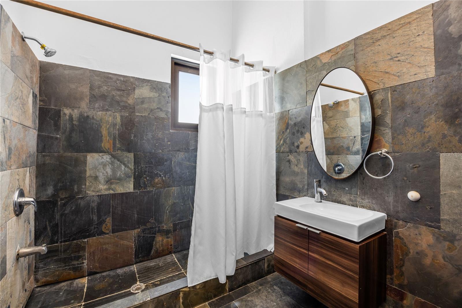 VIEJO SAN JUAN - Residential Income