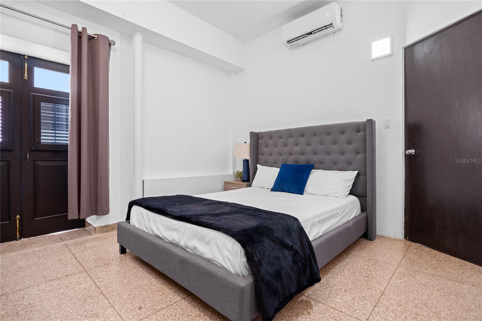 VIEJO SAN JUAN - Residential Income