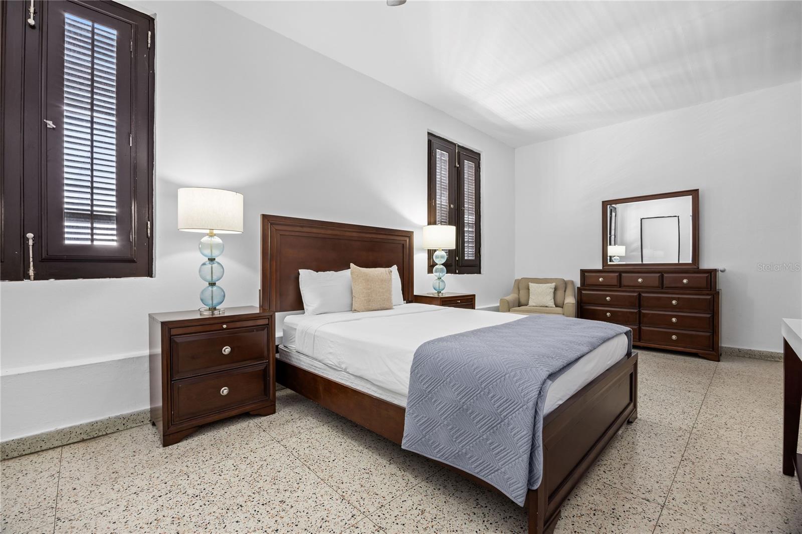 VIEJO SAN JUAN - Residential Income