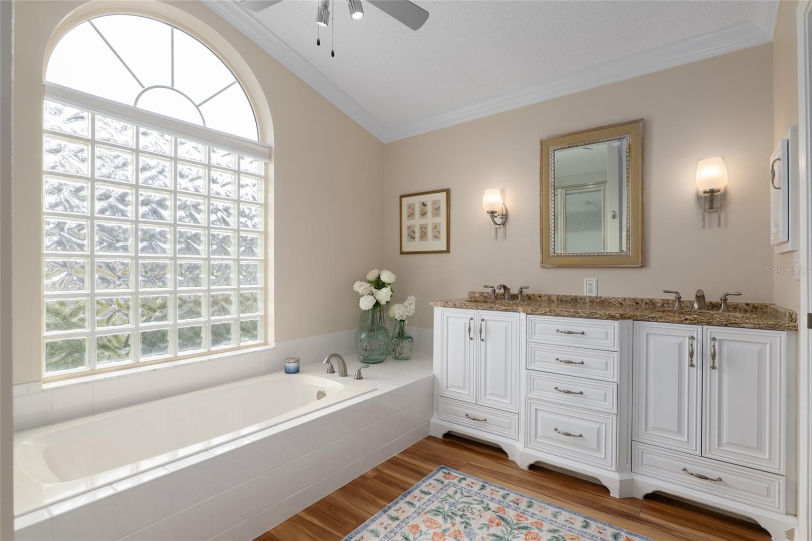 OCALA PALMS UN 01 - Residential