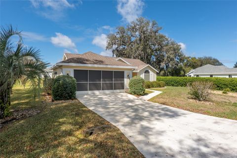Photo of 2318 NW 50th Avenue, Ocala, FL 34482 (MLS # OM716988)