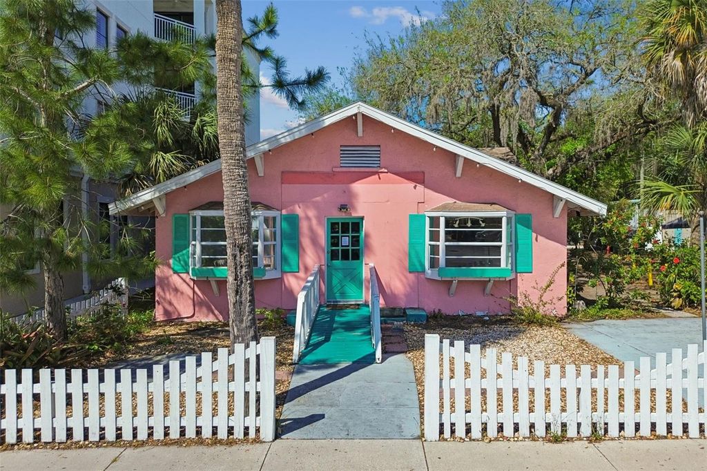 Photo of 123 2nd Avenue S, Safety Harbor, FL 34695 (MLS # OM721761)