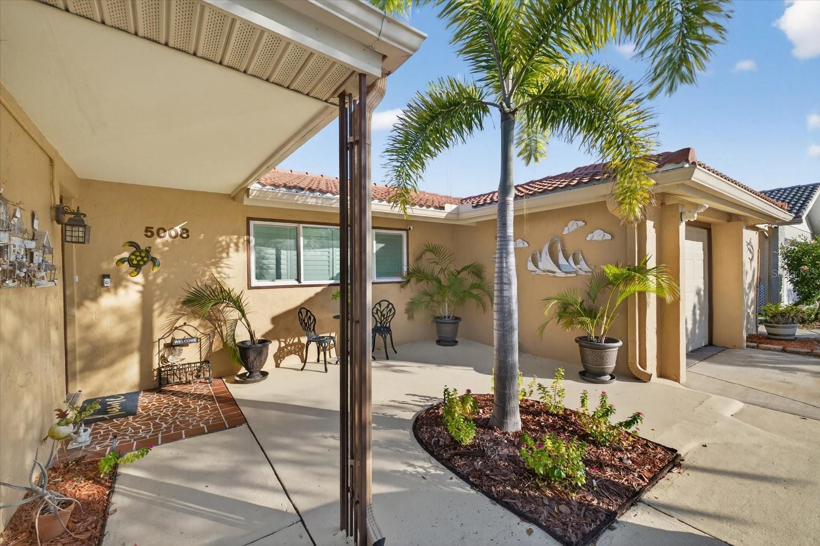 FLOR A MAR - Residential