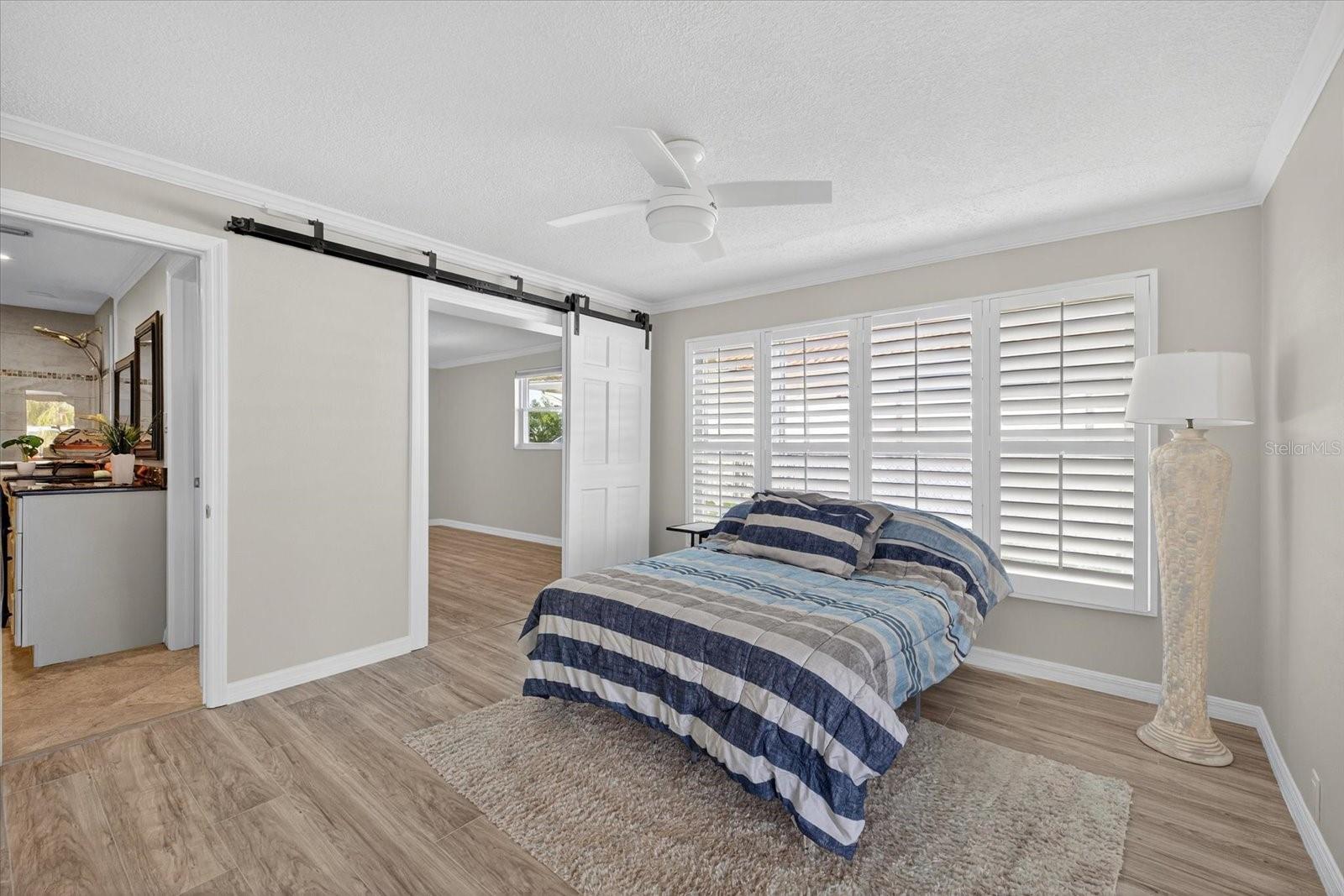 FLOR A MAR - Residential