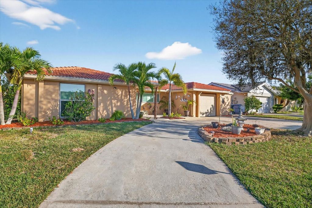 Photo of 5008 Forecastle Drive, New Port Richey, FL 34652 (MLS # W7880889)