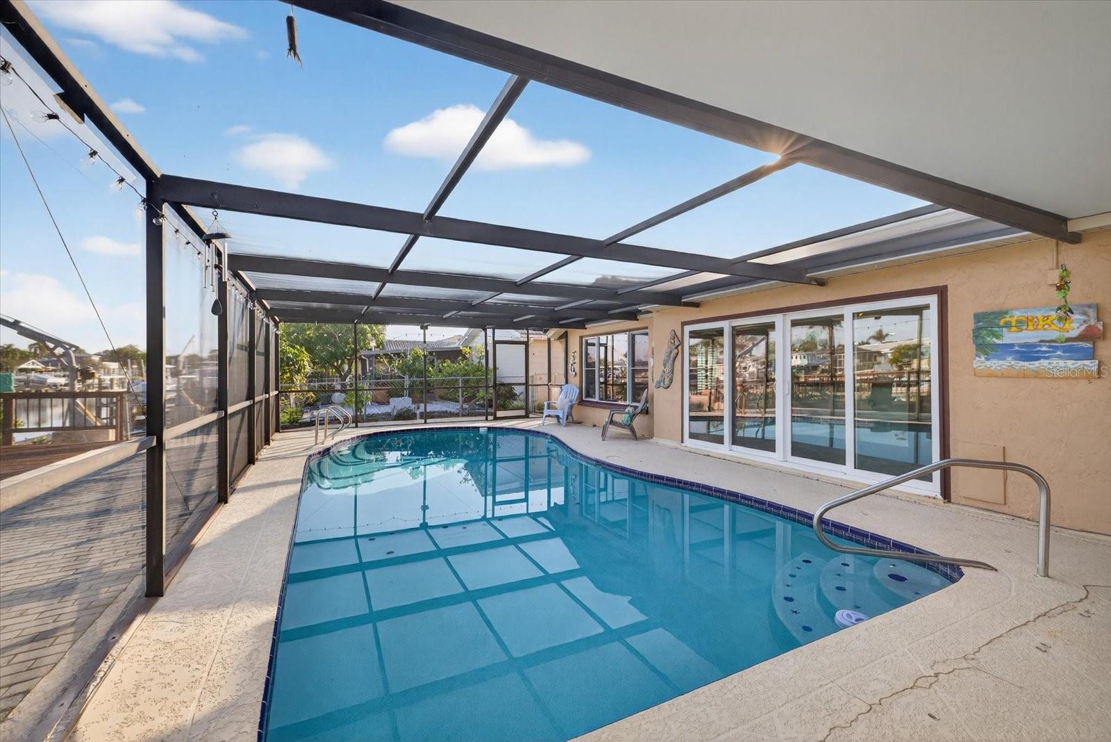 FLOR A MAR - Residential