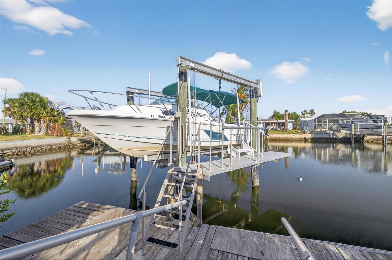 FLOR A MAR - Residential