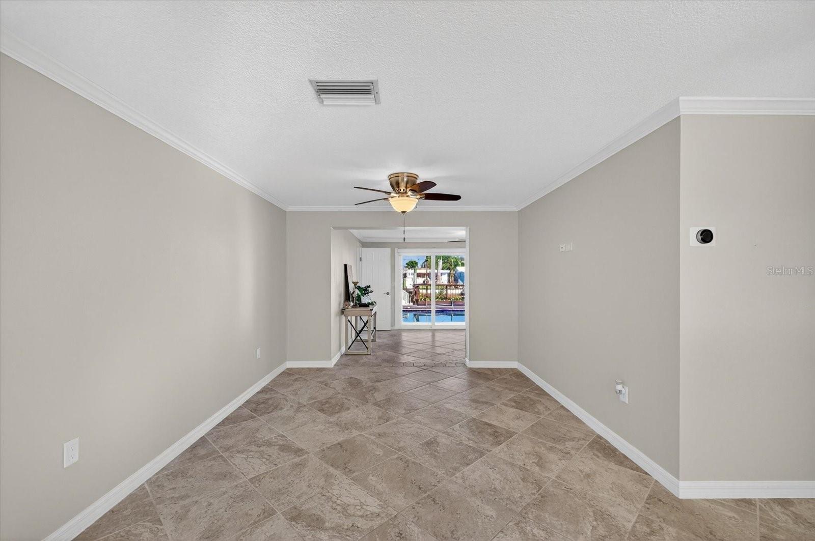 FLOR A MAR - Residential