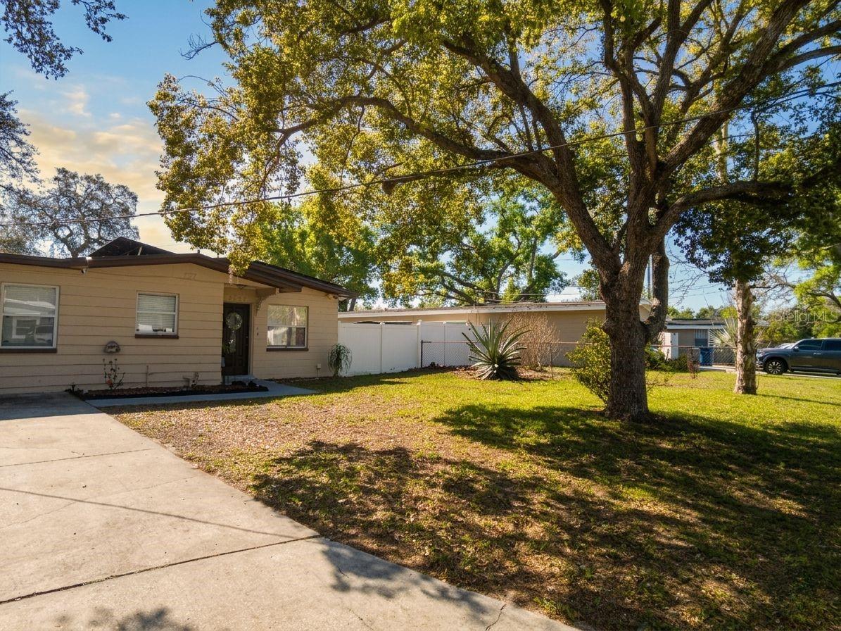 TILSEN MANOR BLKS 2 3 4 5 6 8 - Residential