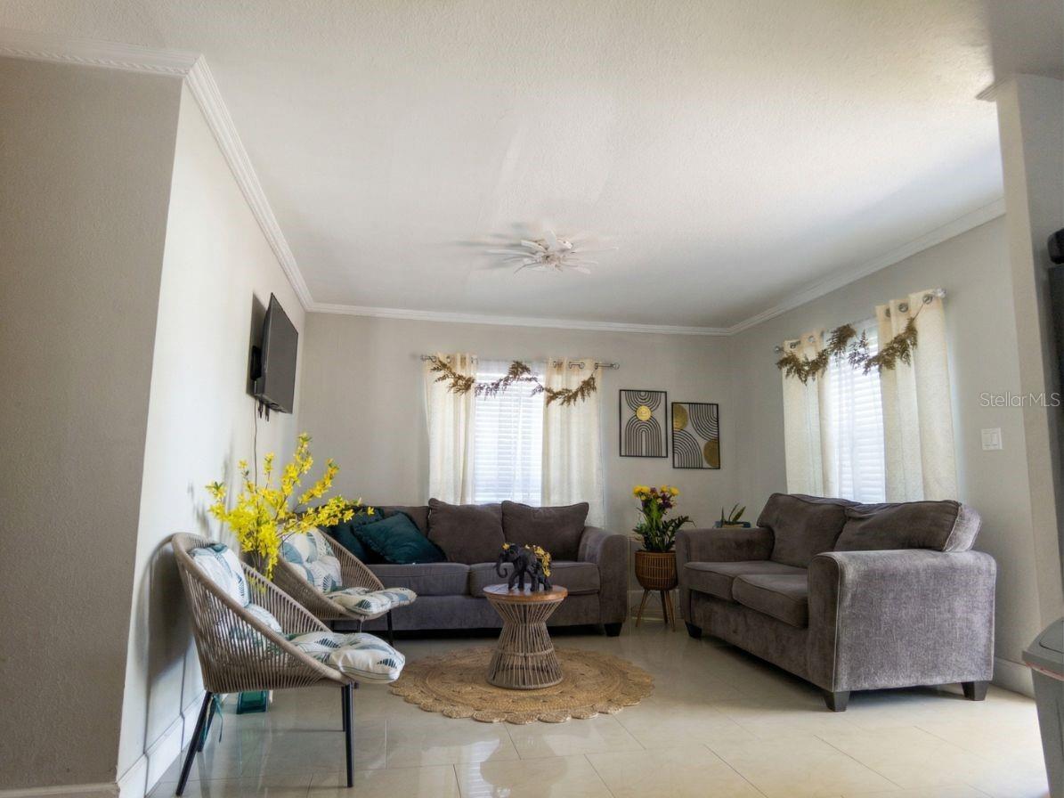 TILSEN MANOR BLKS 2 3 4 5 6 8 - Residential