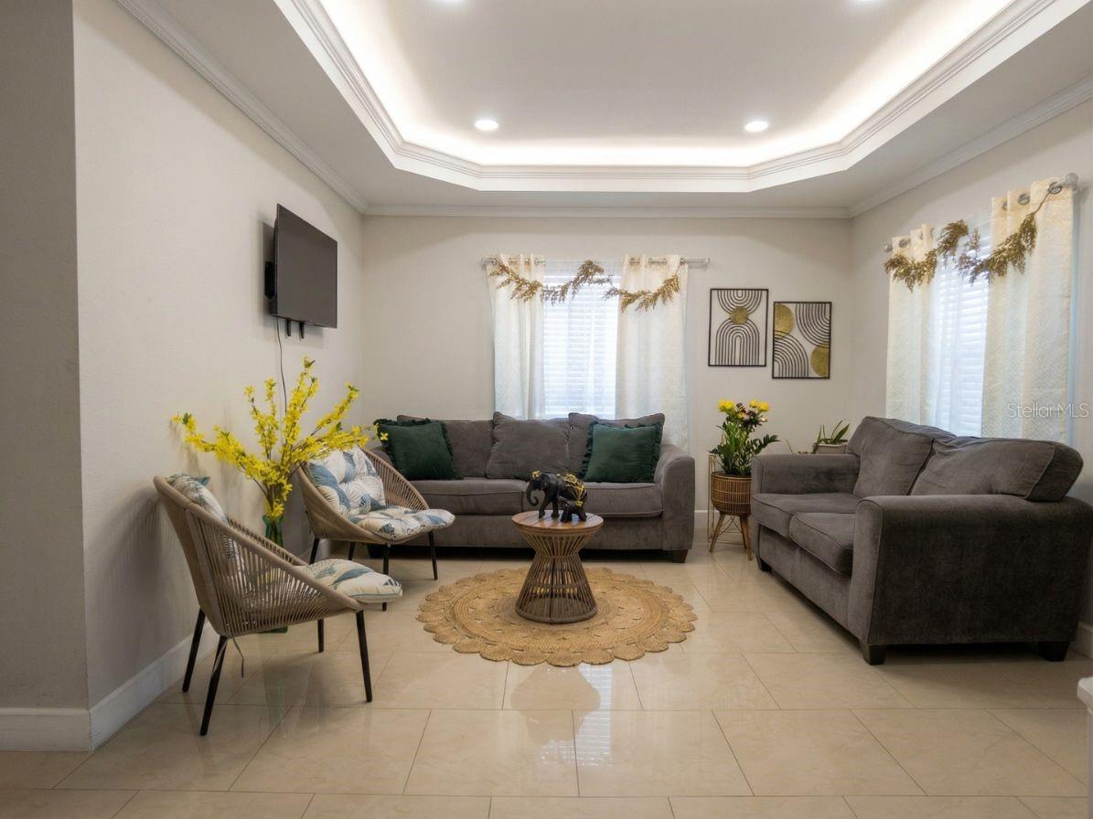 TILSEN MANOR BLKS 2 3 4 5 6 8 - Residential