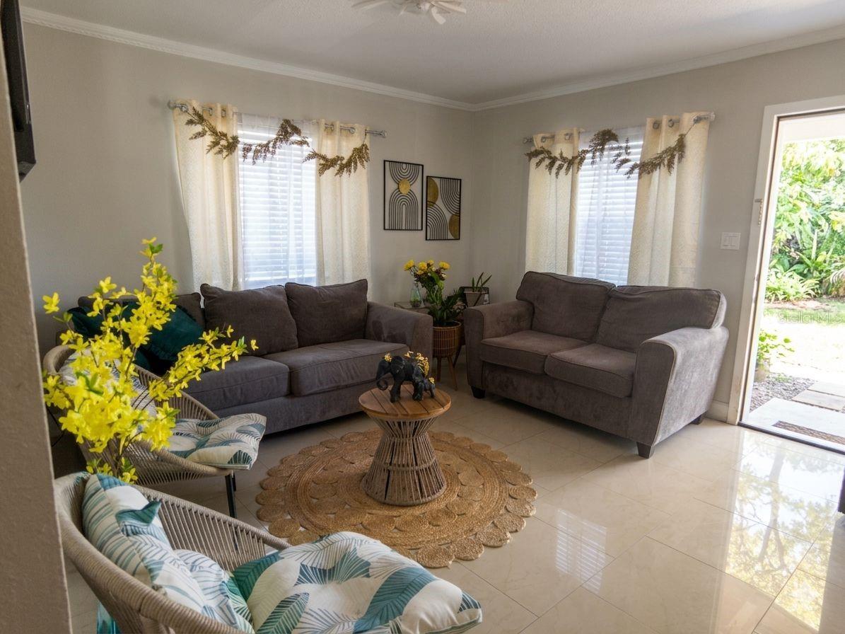 TILSEN MANOR BLKS 2 3 4 5 6 8 - Residential