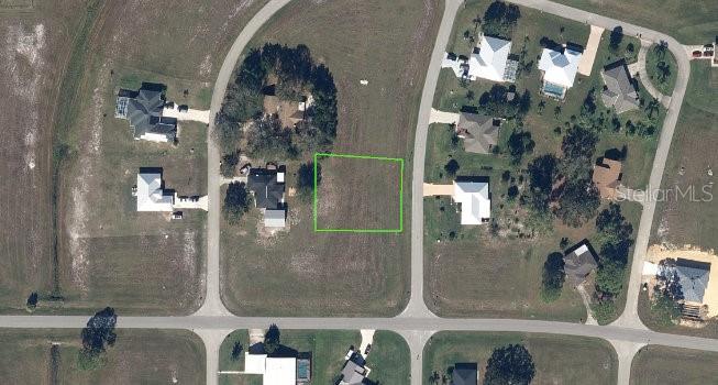 This beautiful, oversized lot is located in a country-like setting in this nicely maintained deed restricted community. There are many amenities offered in the community which can be seen on their website. If your dream home requires a larger size than normal check this great site in the midst of other lovely homes.