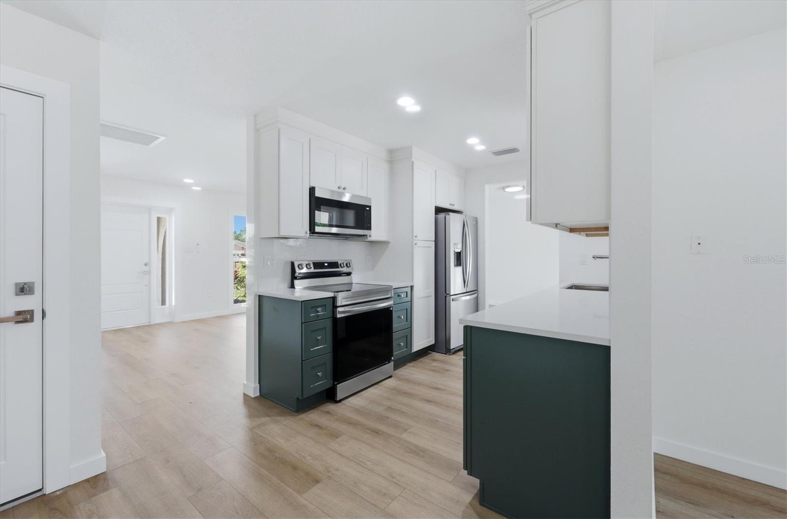 GROVES THE - Residential