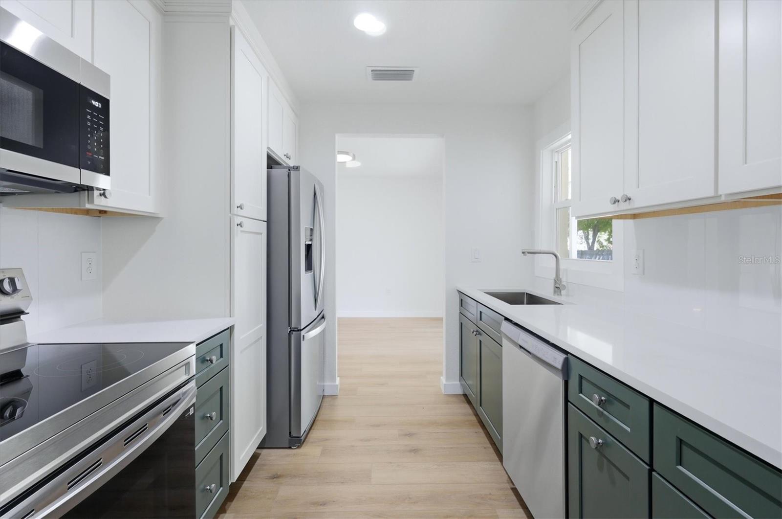 GROVES THE - Residential