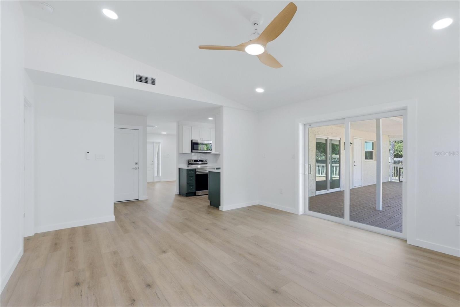 GROVES THE - Residential