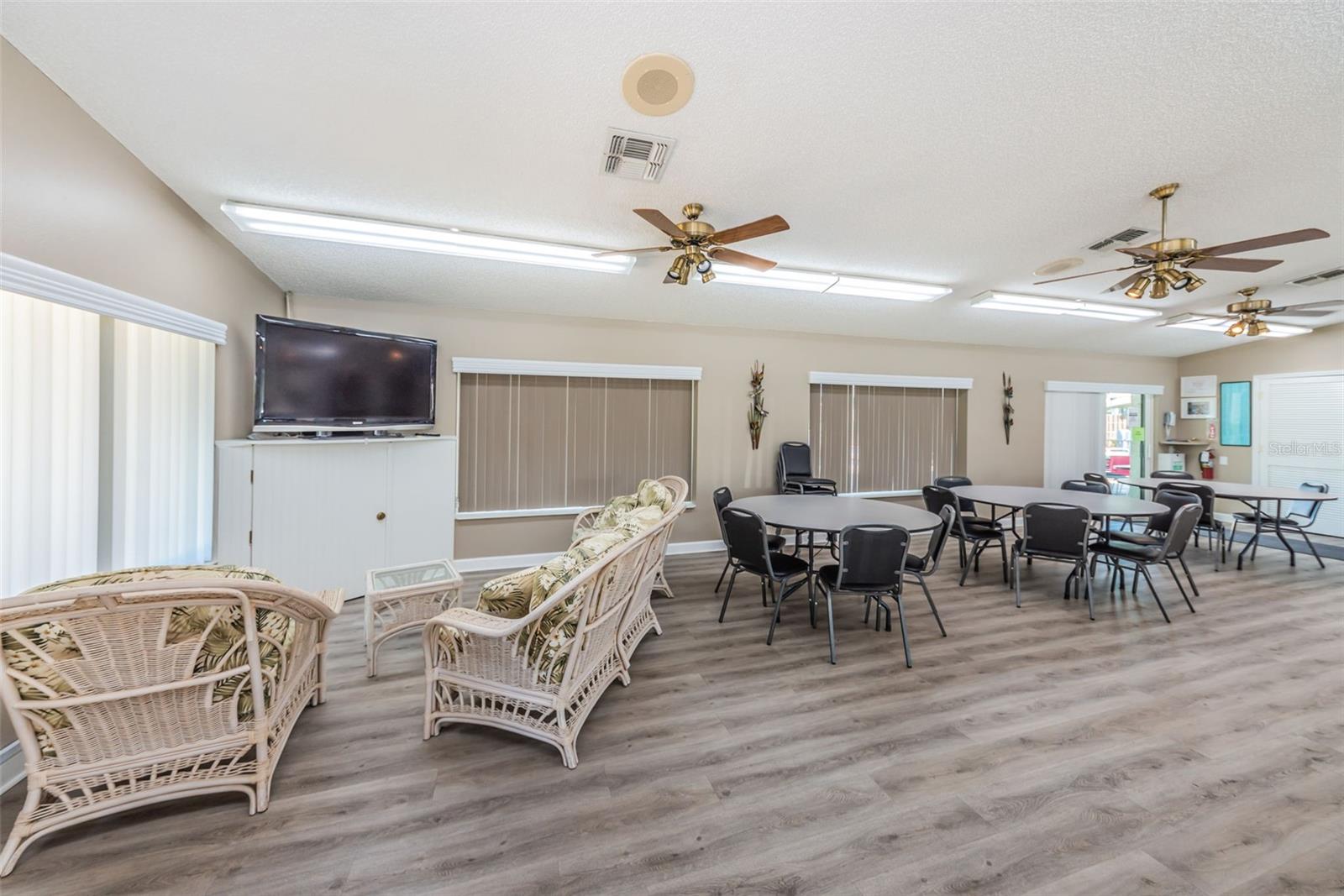 PINE RIDGE AT PALM HARBOR - Residential