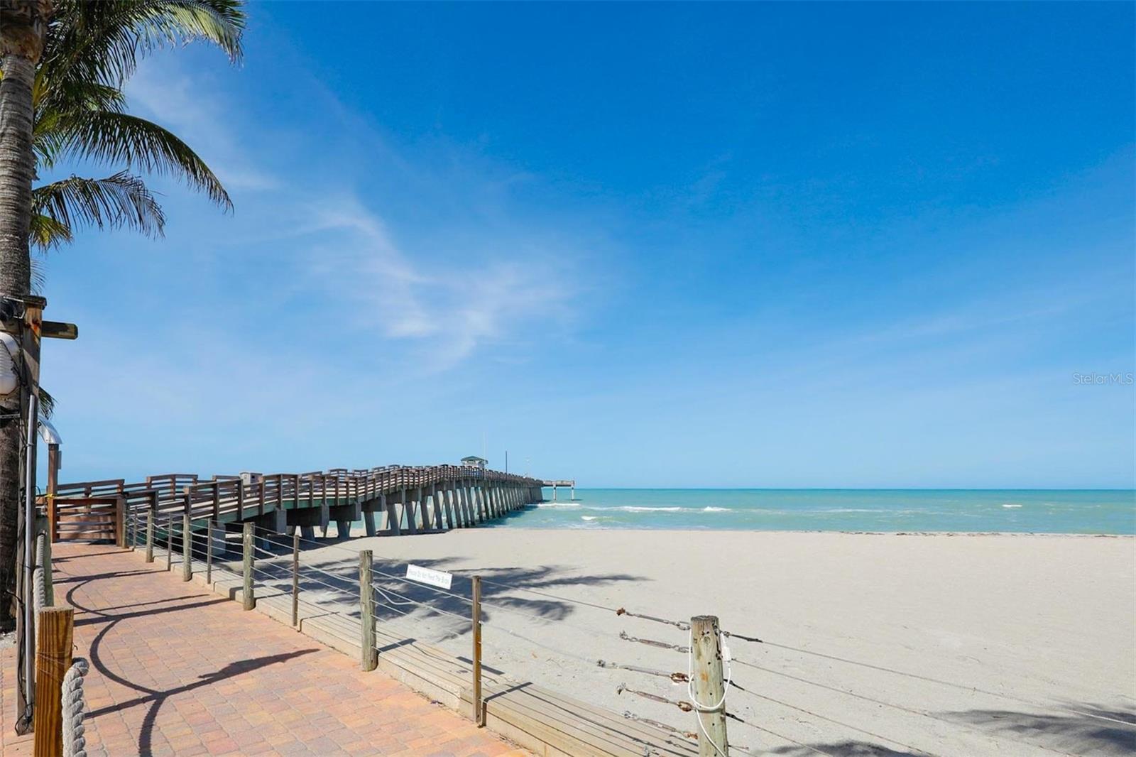 ISLAND COURT VENICE - Residential Lease