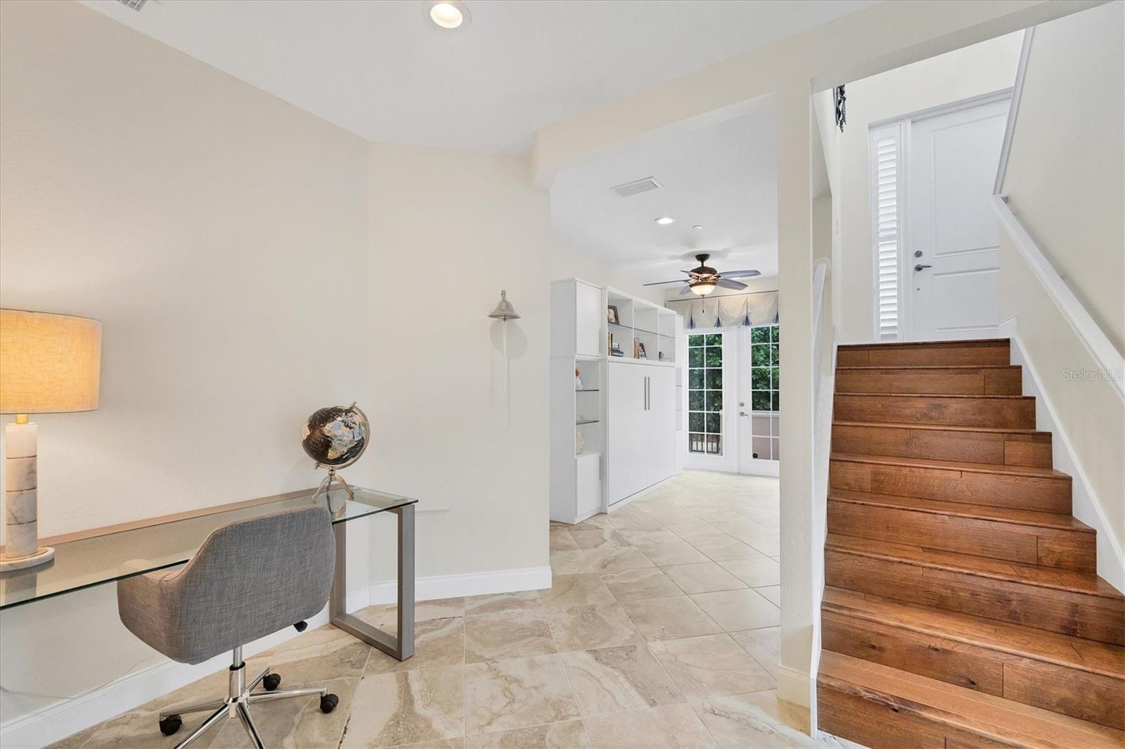 ISLAND COURT VENICE - Residential Lease