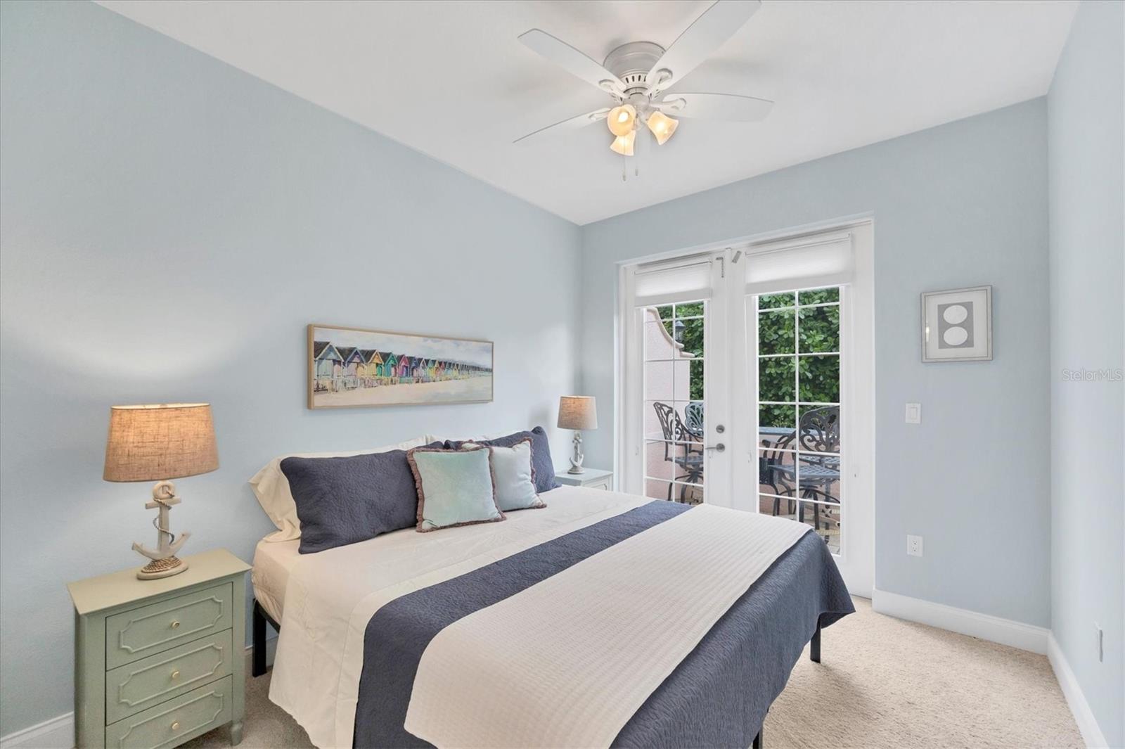 ISLAND COURT VENICE - Residential Lease