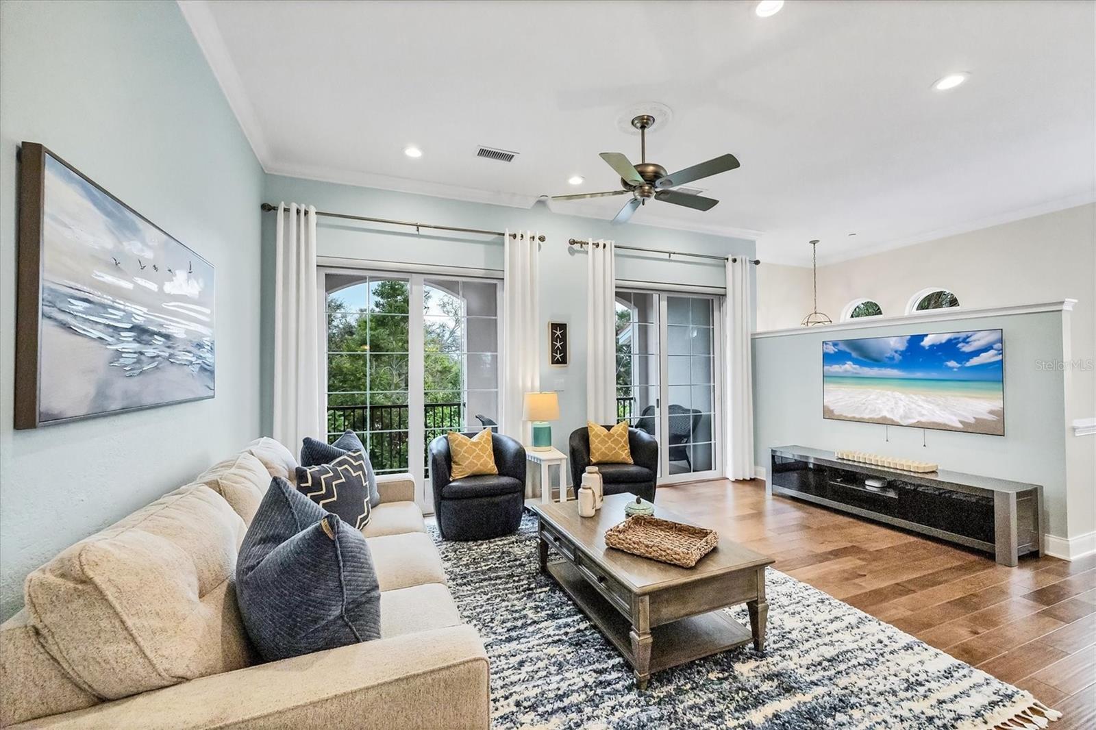 ISLAND COURT VENICE - Residential Lease