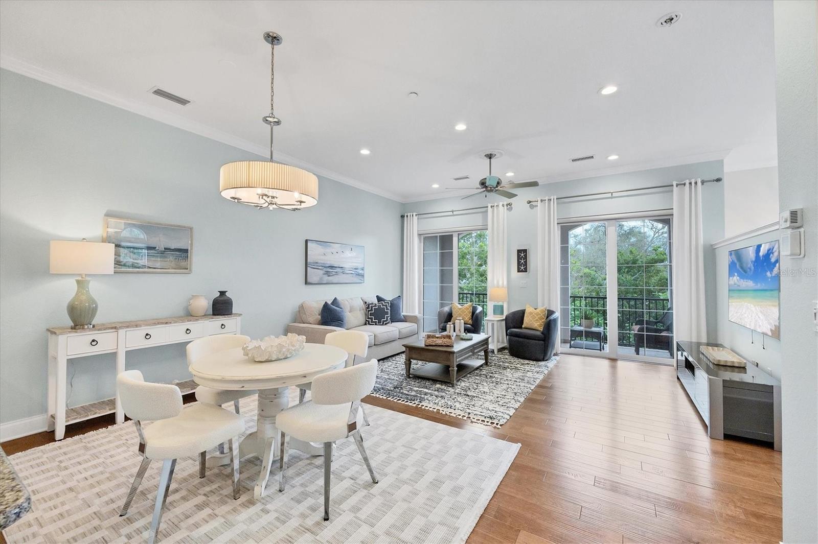 ISLAND COURT VENICE - Residential Lease