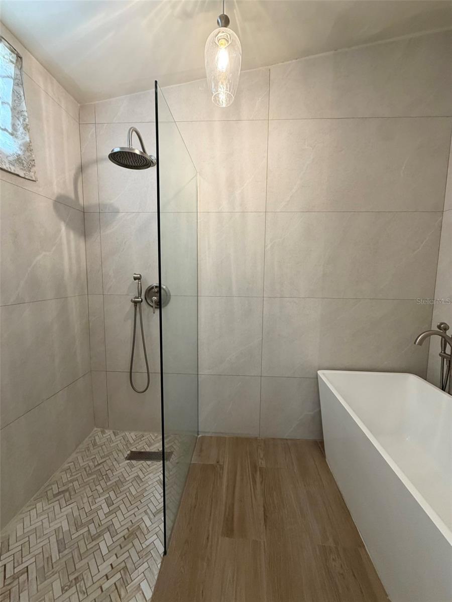 URB. ALTO APOLO ESTATES, BO. FRAILES, GUAYNABO - Residential