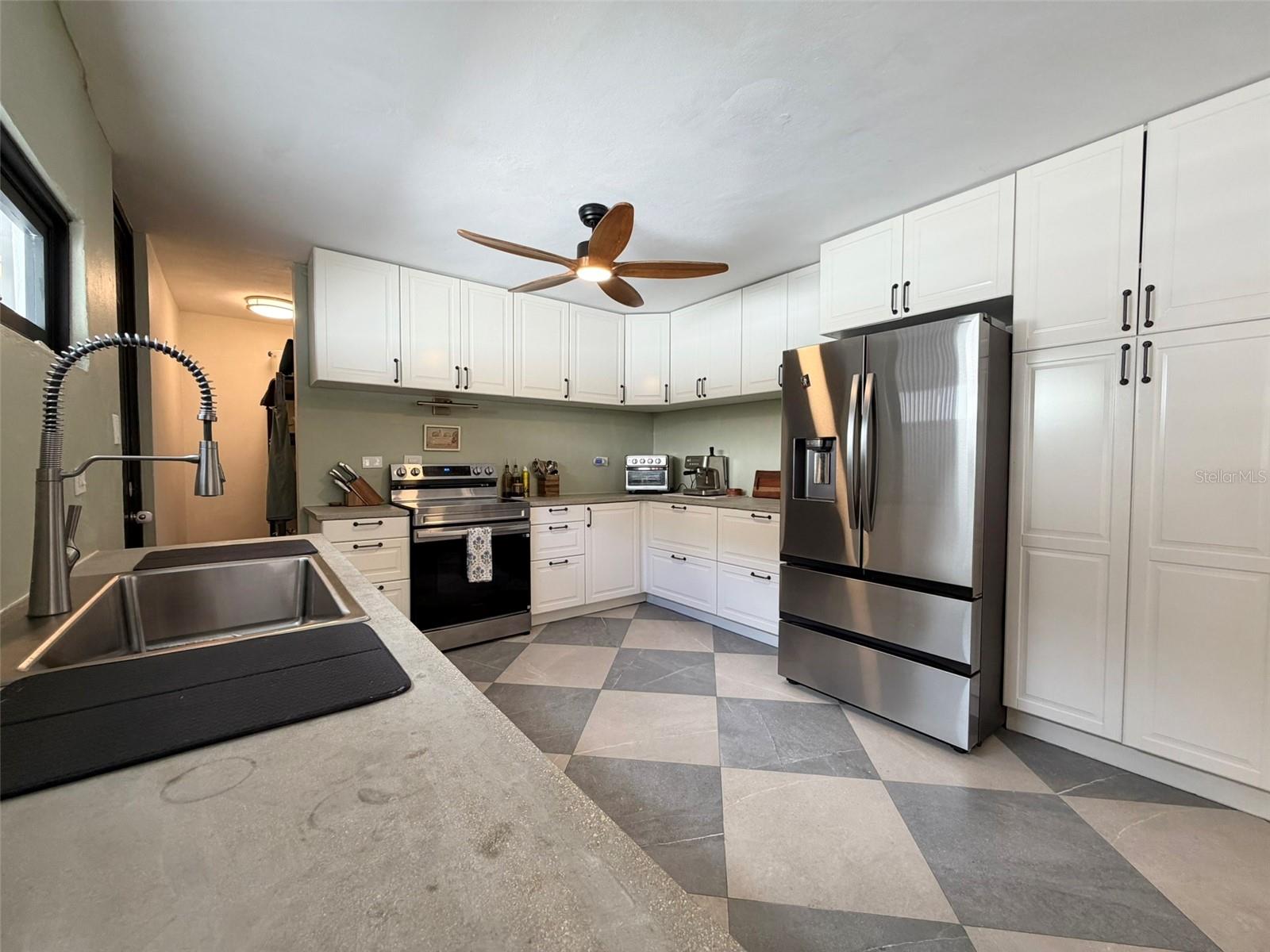 URB. ALTO APOLO ESTATES, BO. FRAILES, GUAYNABO - Residential