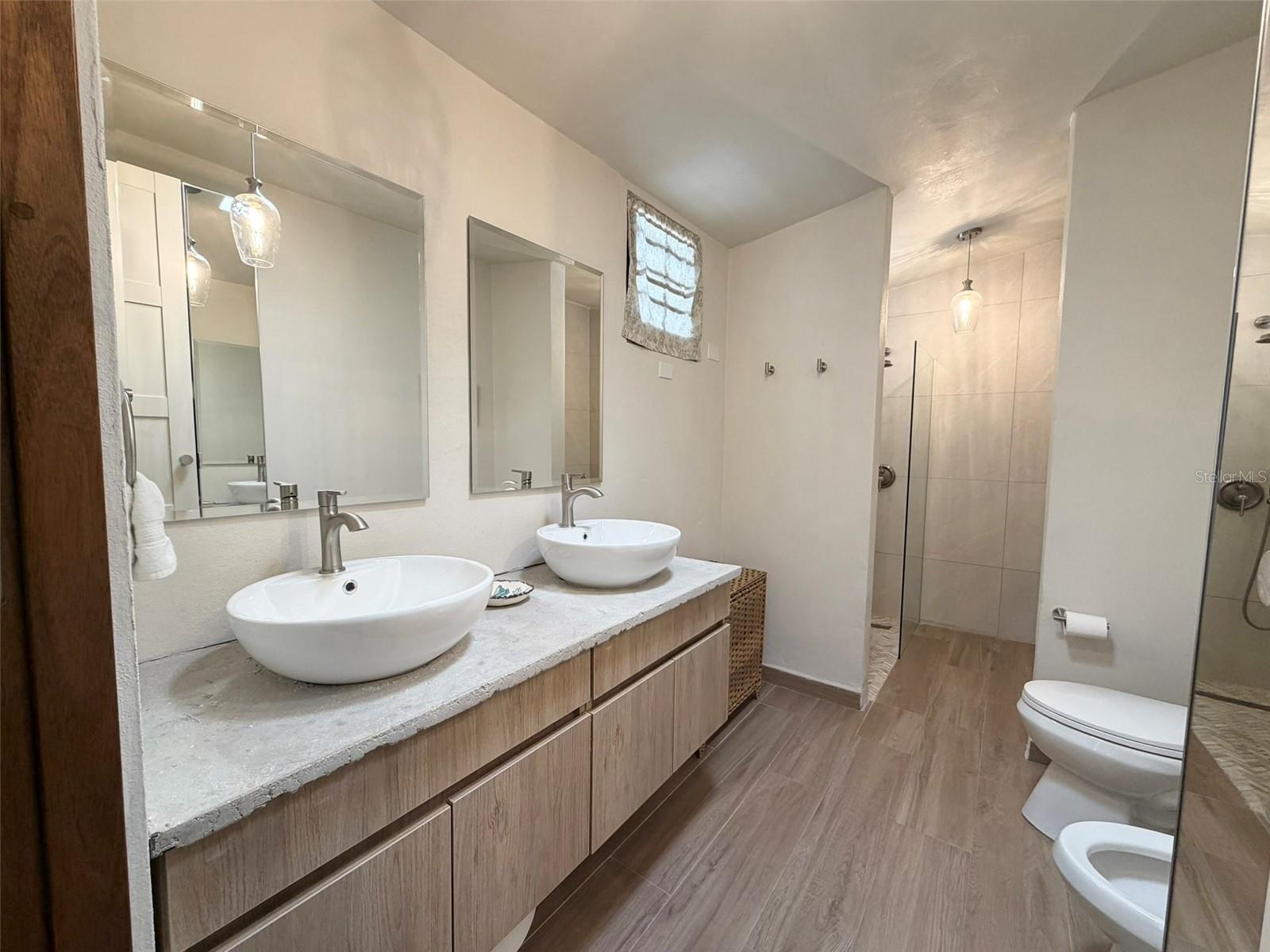 URB. ALTO APOLO ESTATES, BO. FRAILES, GUAYNABO - Residential
