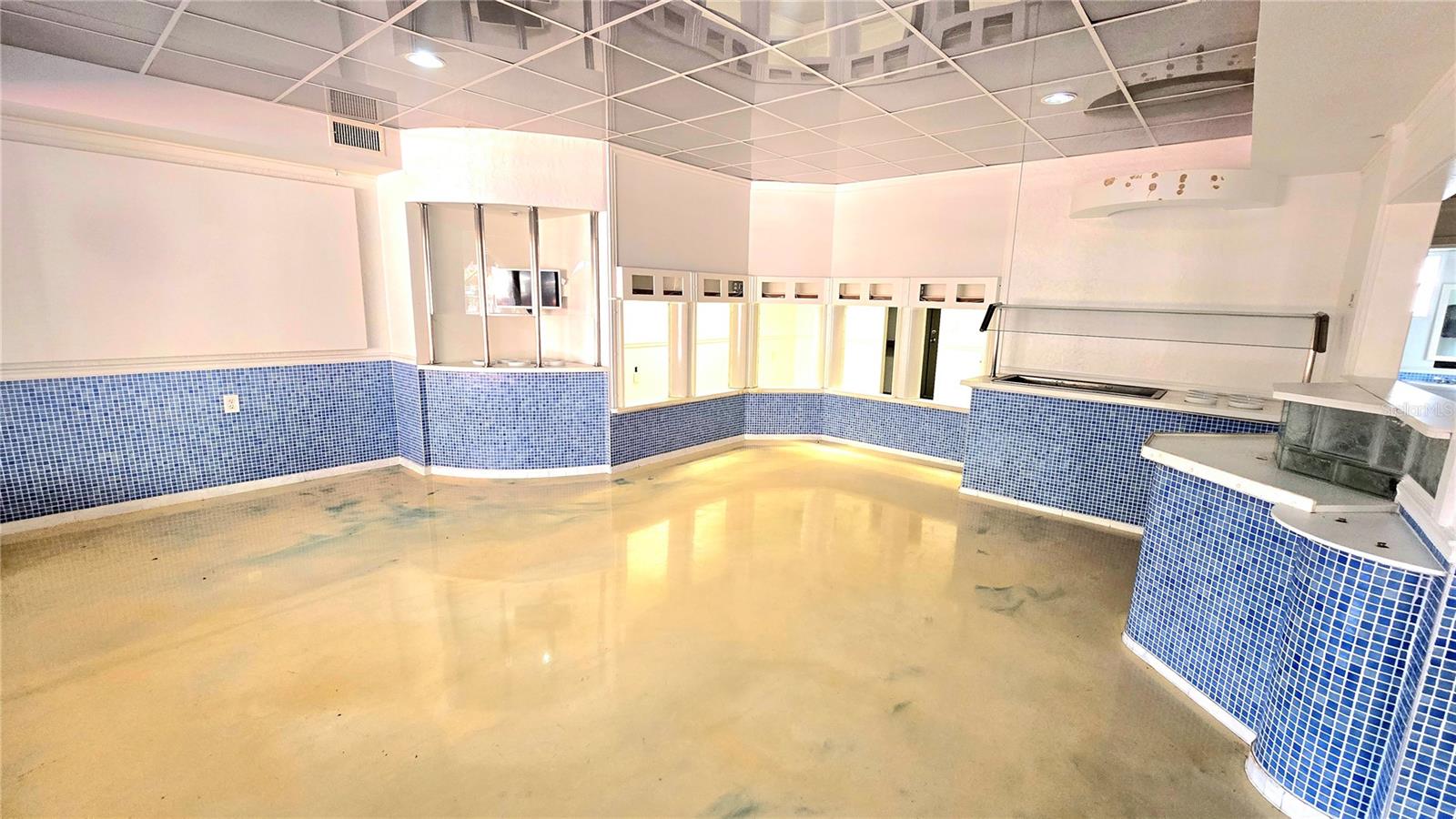 VENICE EDGEWOOD SEC OF - Commercial Lease
