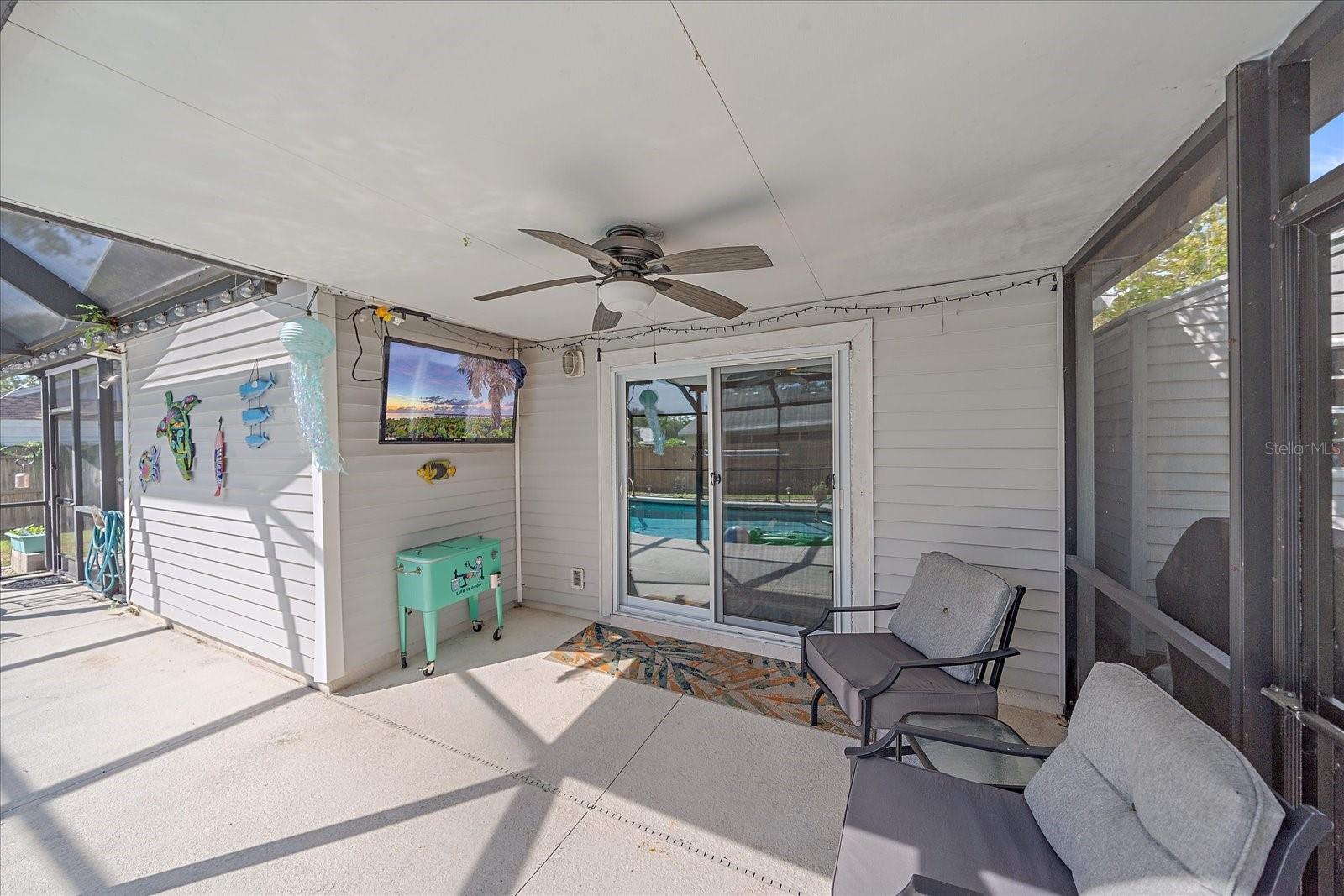 LAKE SARASOTA - Residential