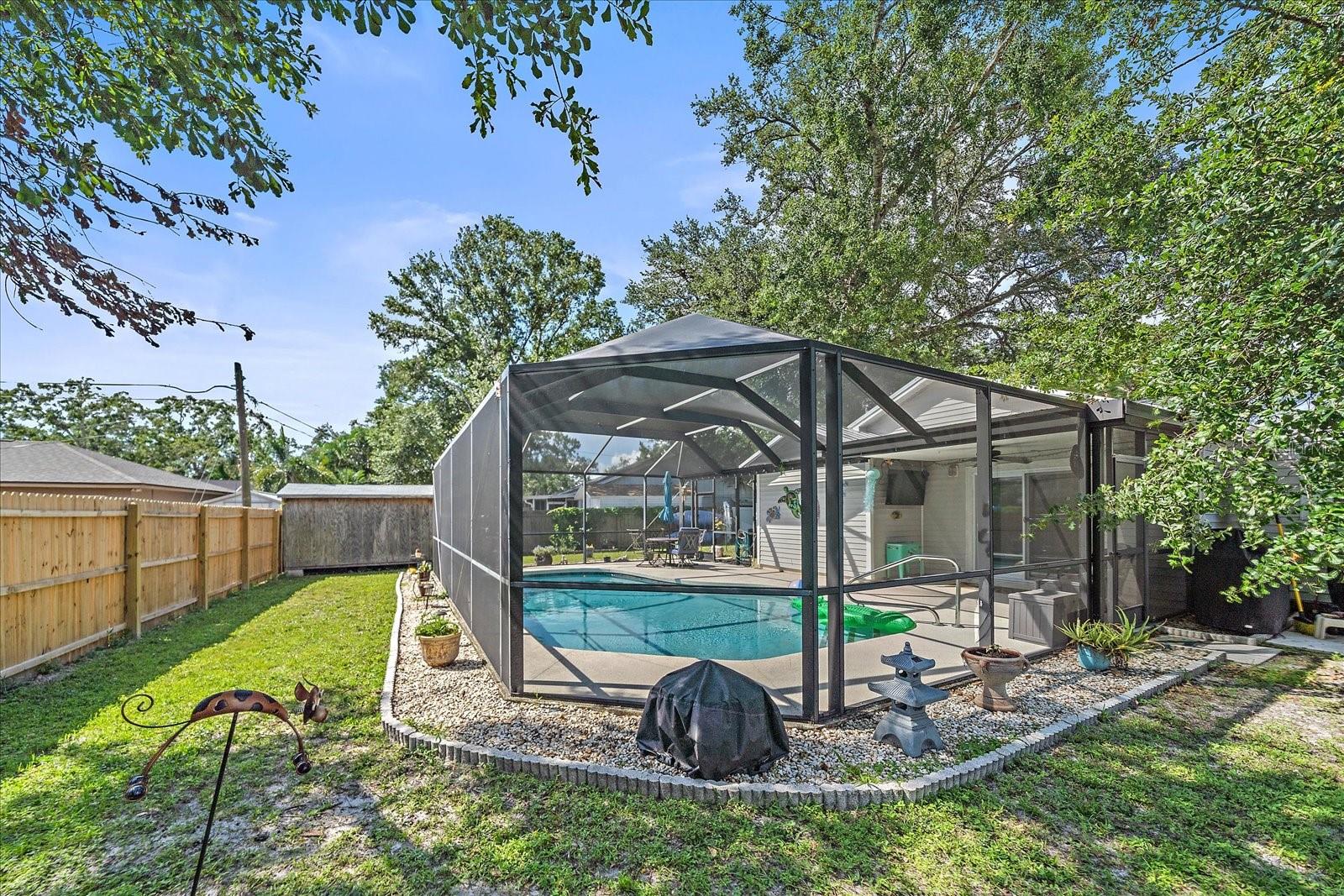 LAKE SARASOTA - Residential