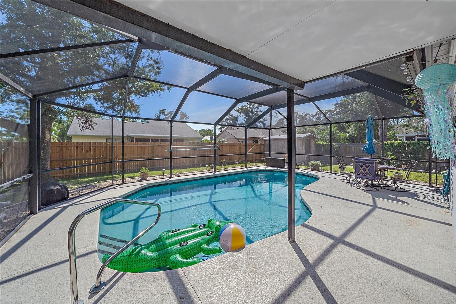 LAKE SARASOTA - Residential