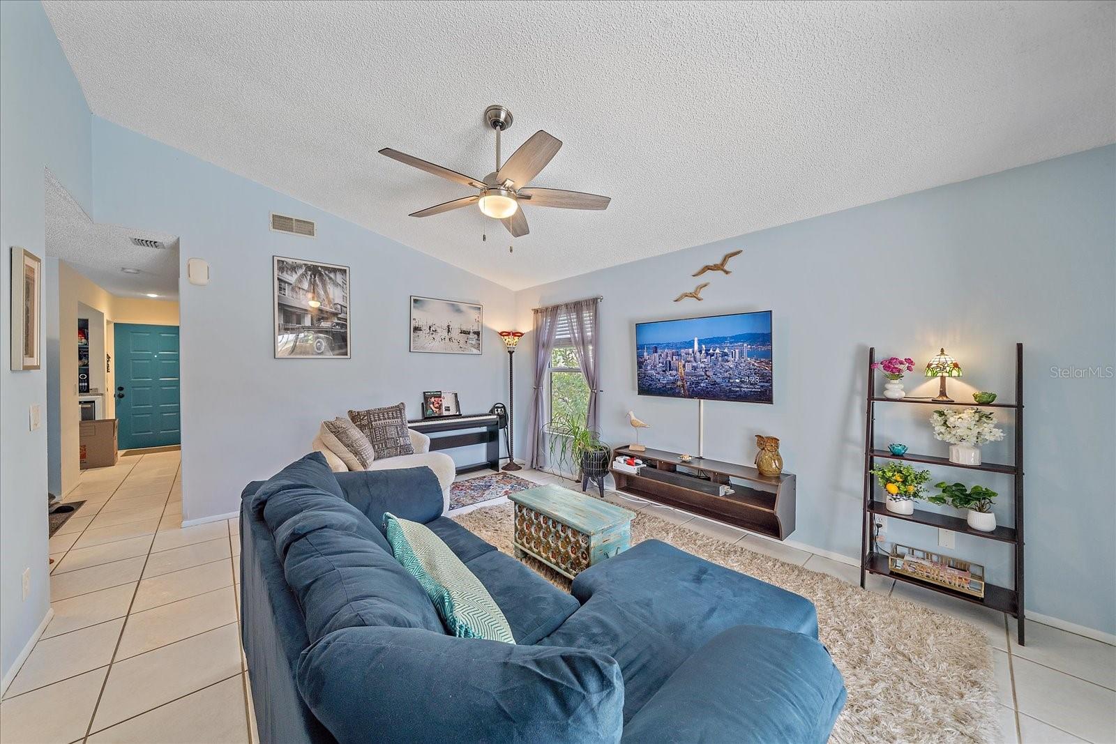 3950 VANA DRIVE