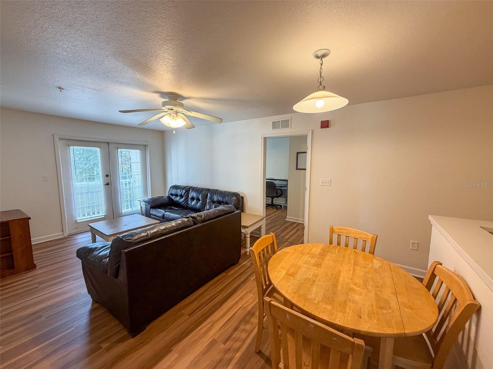 835 SW 9TH STREET 210