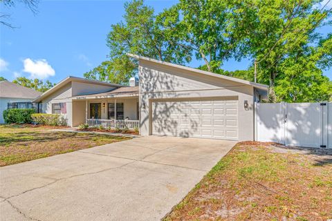 9880 W BAY STREET SEMINOLE FL 33776